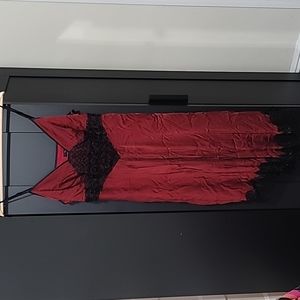 ECI New York Silk Vintage Burgundy and Black Lace Evening Dress